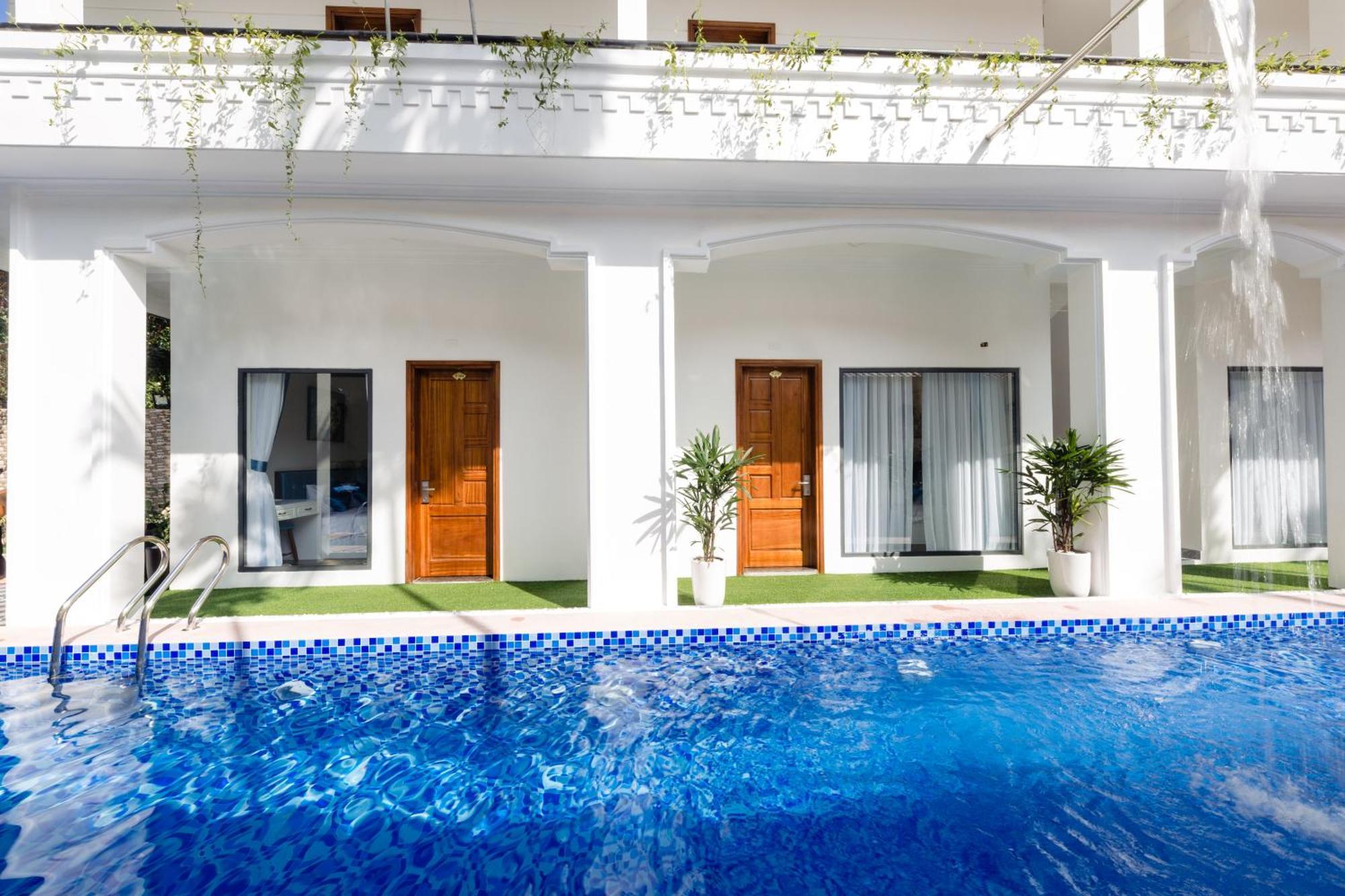 Dkd Trio Hotel Hue Exterior photo