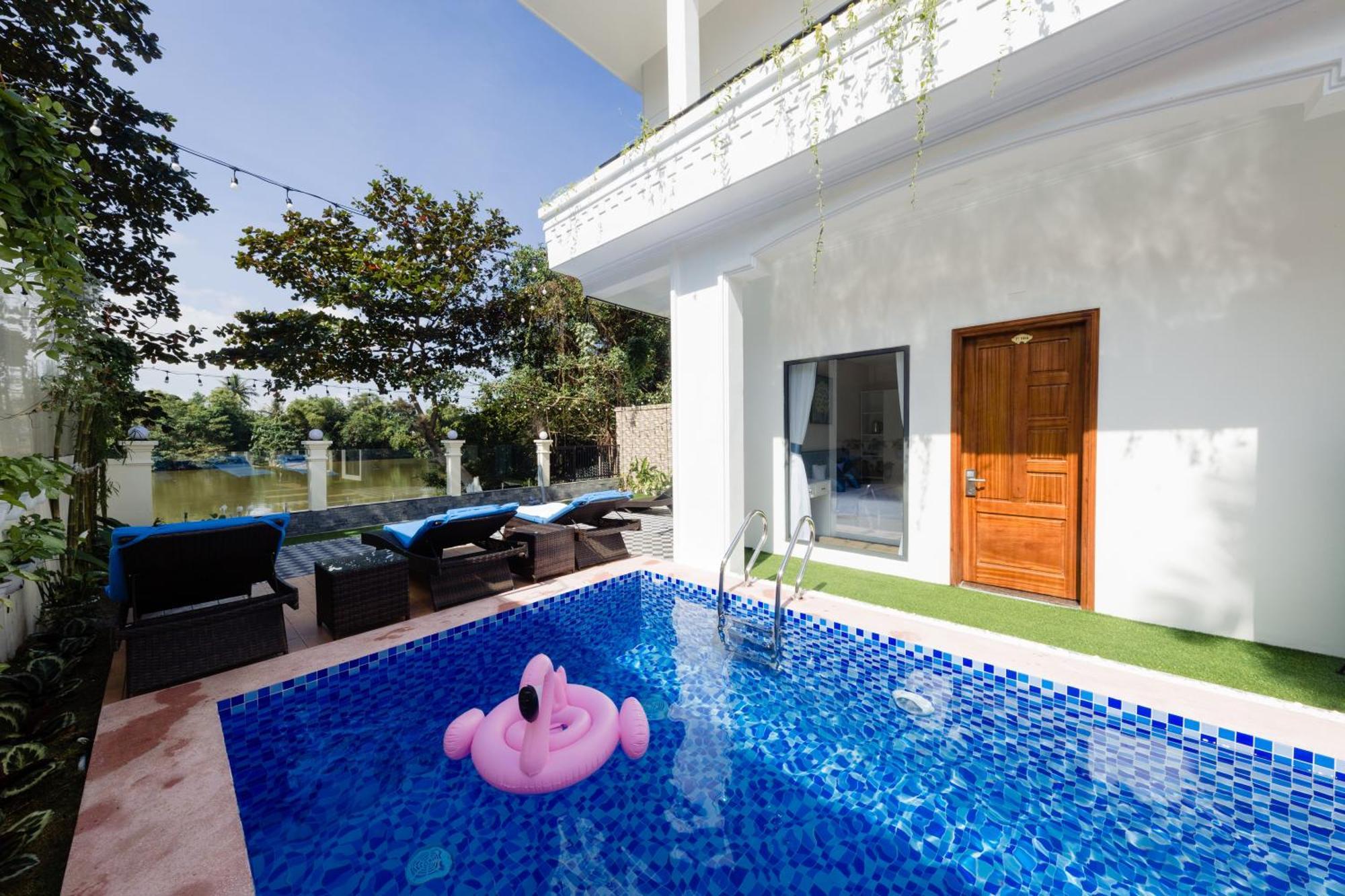 Dkd Trio Hotel Hue Exterior photo